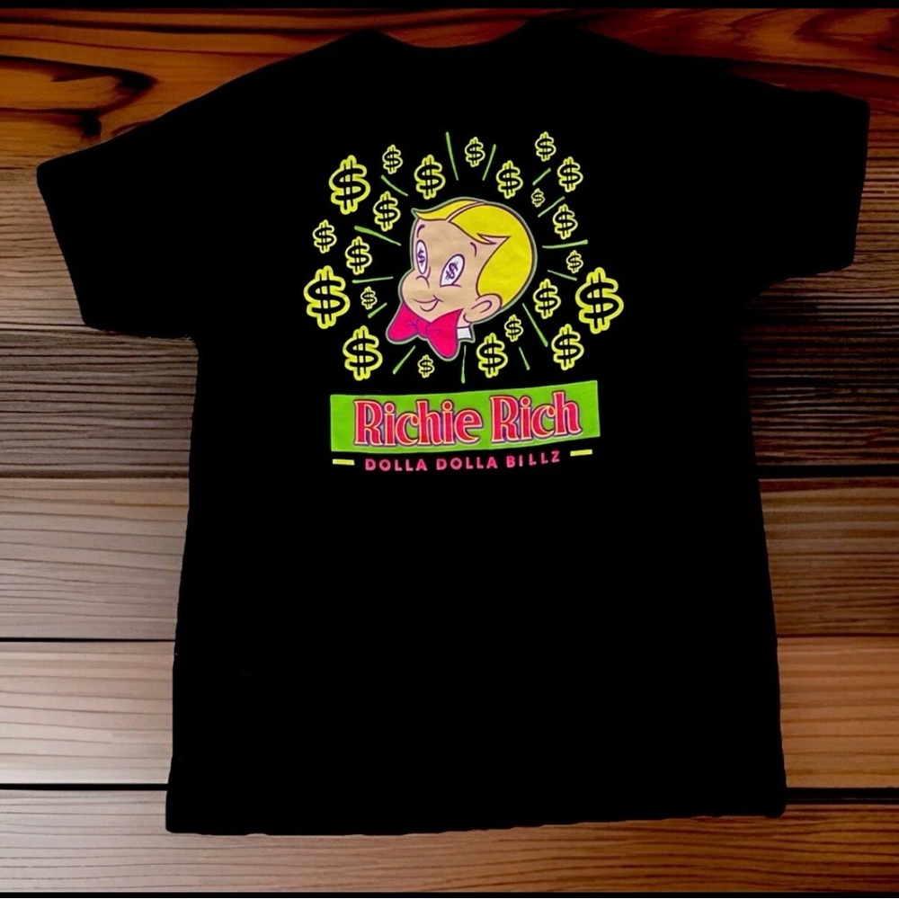 Richie Rich DOLLA DOLLA BILL  T-Shirt | Streetwear Graphic Tee